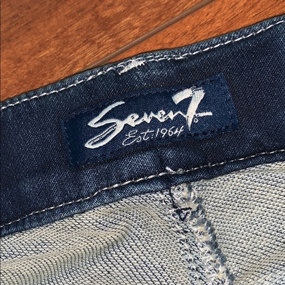 Seven7 Jeans - Picture 3 of 3